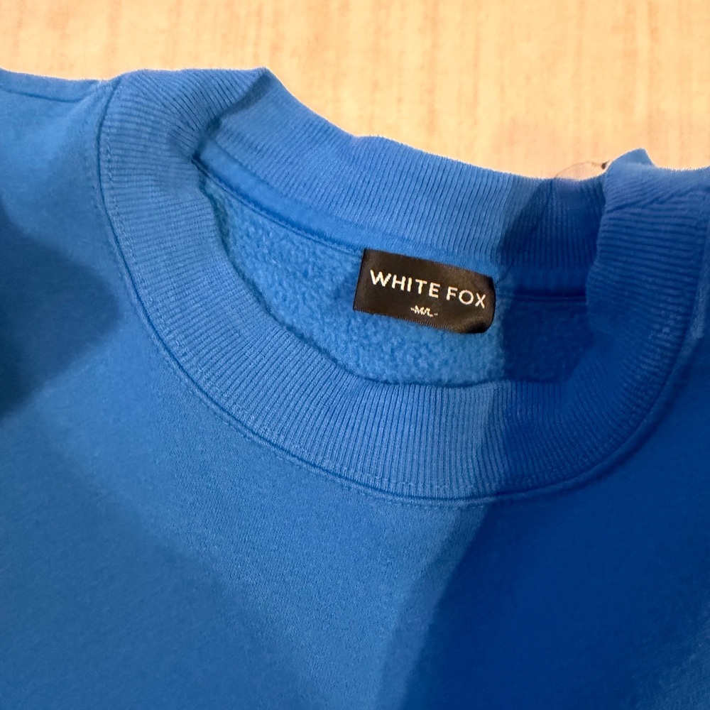 White Fox Offstage Sweater Azure - Picture 5 of 5
